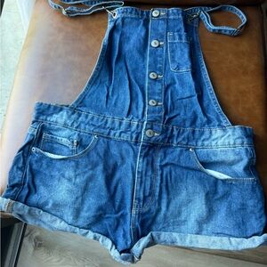 Forever 21 overalls shorts size 30